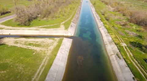 В Прибалтике и на Украине отреагировали на появление воды в Северо-Крымском канале