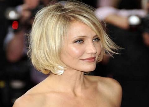 женские стрижки Градуированное каре: 15 омолаживающих идей популярной женской стрижки для женщин 40+, фото