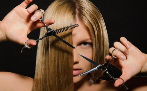 женские стрижки, осень-2019 Осень-2019: женская стрижка, которая подходит абсолютно всем женщинам, 20 фотовариантов модной причёски