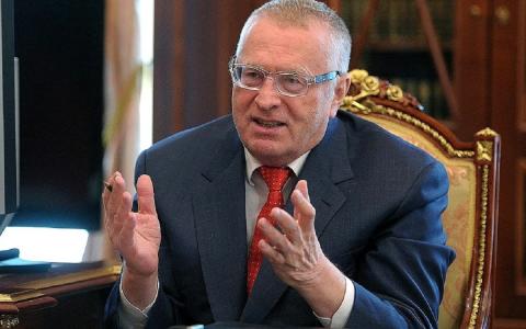 Жириновский о прививках