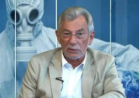 Вирусолог Виталий Зверев