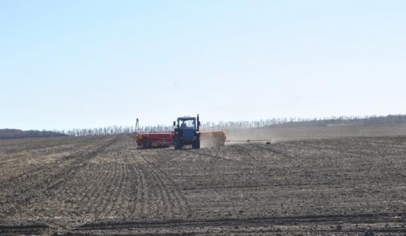 Посевная, работы в поле