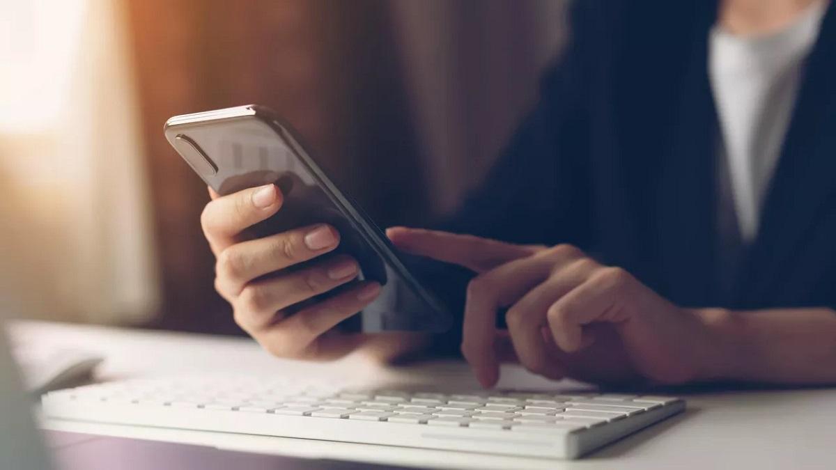 Женщина телефон